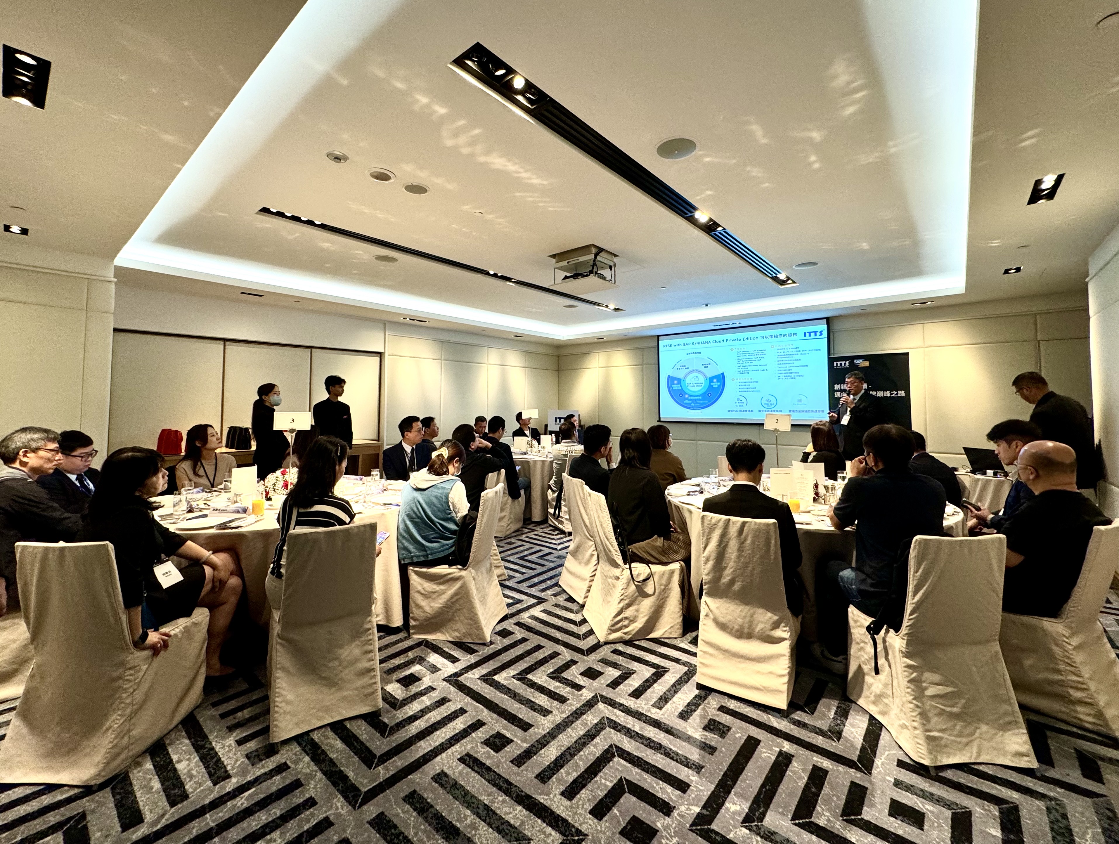 餐敘活動照片_2